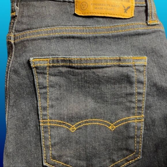 American Eagle Extreme Flex
Slim Straight Dark Wash Jeans Size 28×27 - Picture 4 of 5